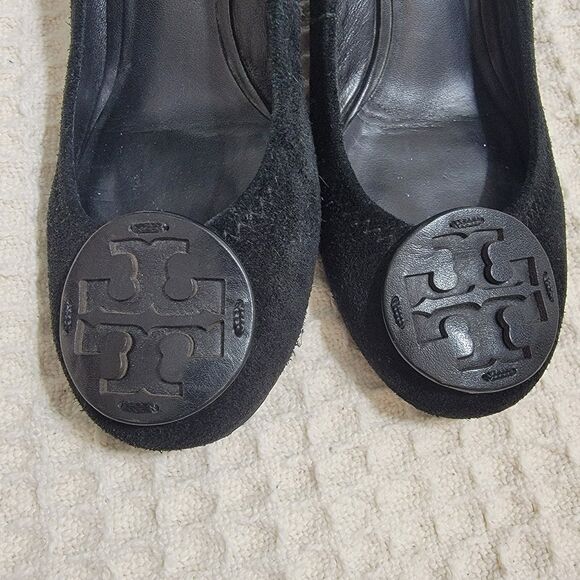 TORY BURCH Sally Black Suede US 6.5M Slip-On Wedge-Heel Logo‎ Pumps Shoes - Picture 4 of 14